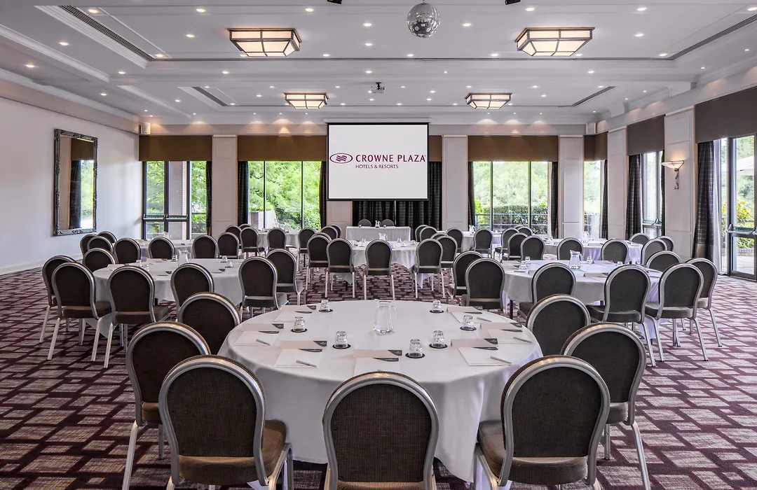Crowne Plaza Reading-1